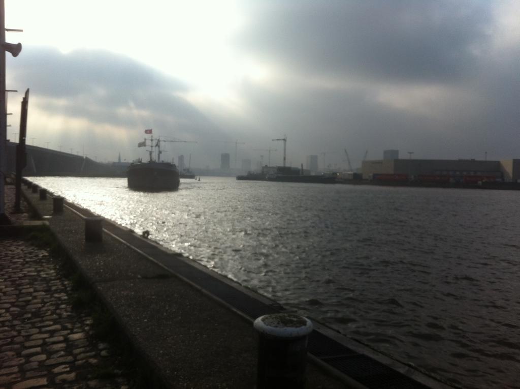 Bed and Breakfast Loft Aan Het Water Grobbendonk Exterior foto