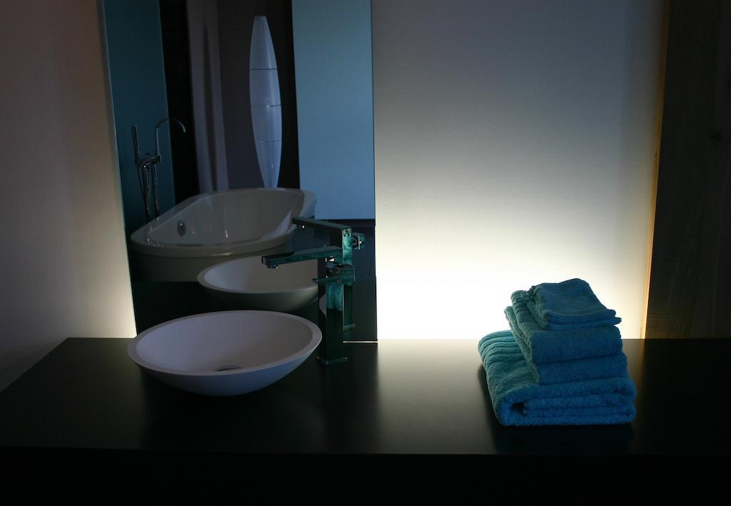 Bed and Breakfast Loft Aan Het Water Grobbendonk Habitación foto